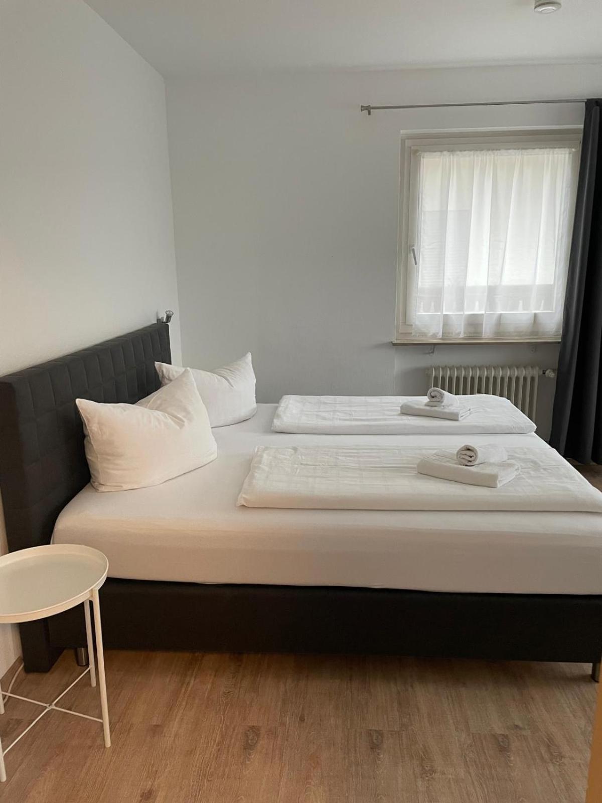 Gaestehaus Kuehnle Bad Wildbad Room photo