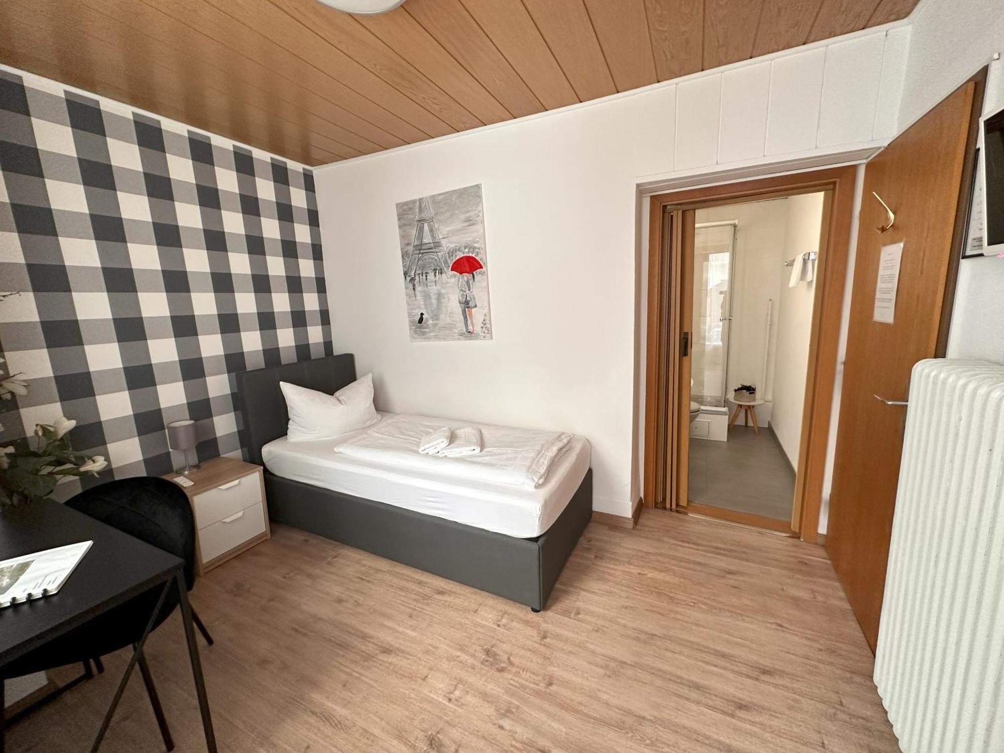 Gaestehaus Kuehnle Bad Wildbad Room photo