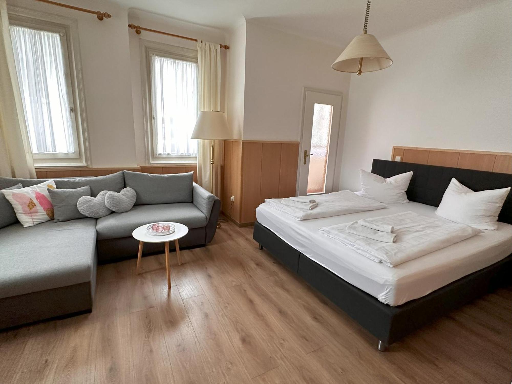 Gaestehaus Kuehnle Bad Wildbad Room photo